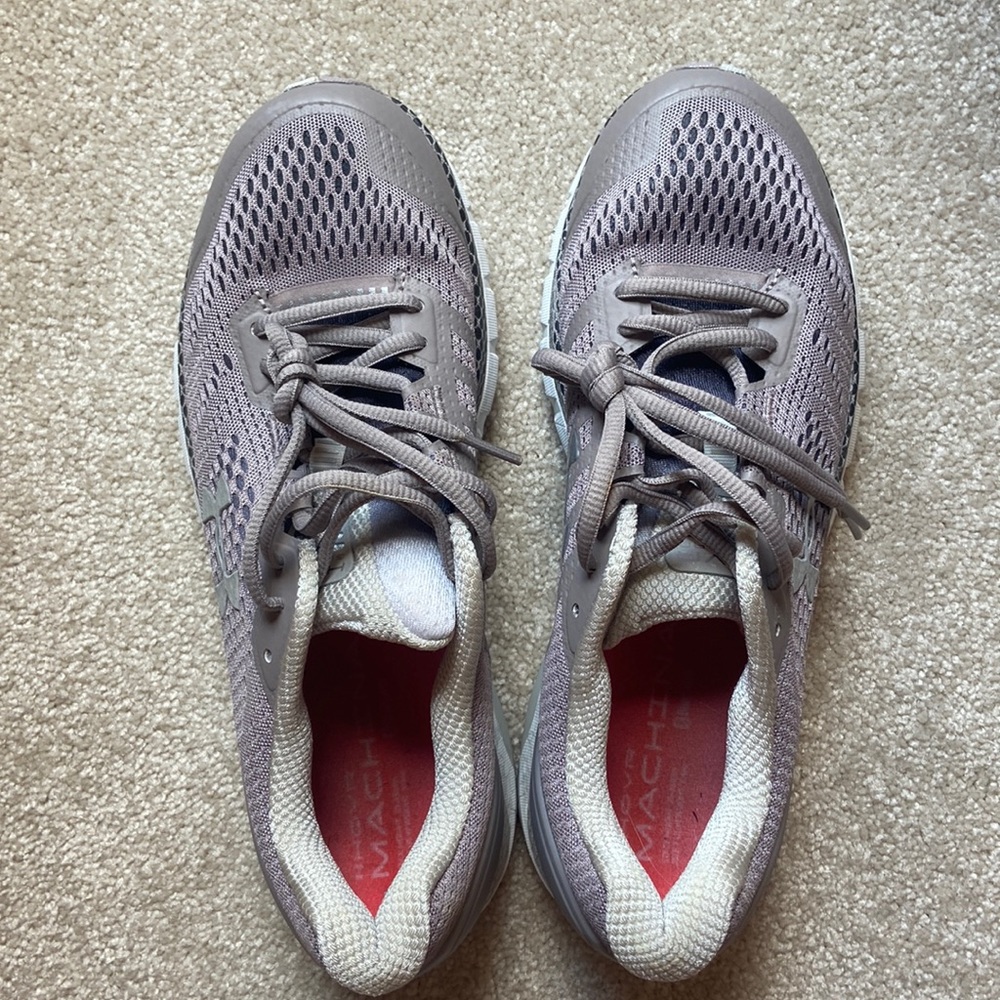 Under Armour HOVR Guardian womens size 9.5